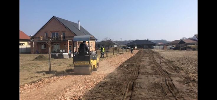 Výstavba zpevněné polní cesty I a II. etapa